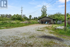 3830 Casorso Road - Photo 51