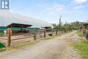 3830 Casorso Road - Photo 54