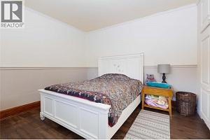 266 Mallory Road - Photo 29