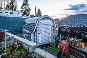 13071 Trewhitt Road E - Photo 18