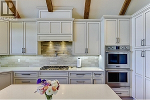 3672 Luxmoore Road - Photo 14