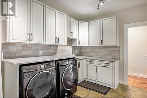 3672 Luxmoore Road - Photo 28