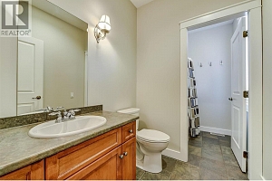 3672 Luxmoore Road - Photo 31