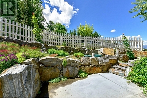 3672 Luxmoore Road - Photo 34