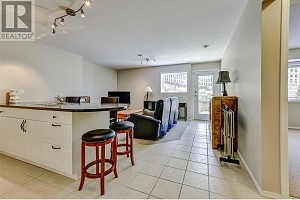 3672 Luxmoore Road - Photo 36