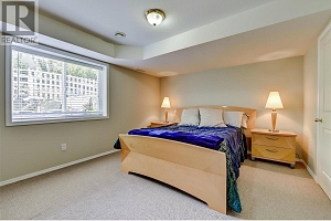 3672 Luxmoore Road - Photo 40