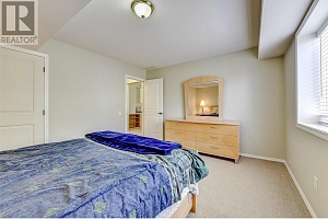 3672 Luxmoore Road - Photo 41