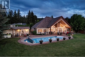 3672 Luxmoore Road - Photo 54