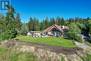 3672 Luxmoore Road - Photo 69