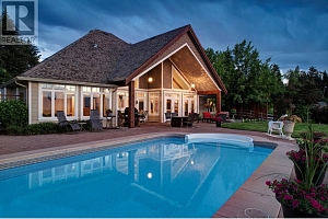 3672 Luxmoore Road - Photo 78