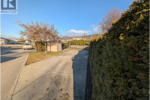 8000 Highland Road Unit# 16 - Photo 11