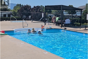 8000 Highland Road Unit# 16 - Photo 18