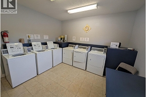 8000 Highland Road Unit# 16 - Photo 35