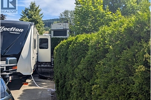 8000 Highland Road Unit# 16 - Photo 6