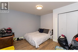 713 Russell Avenue - Photo 6