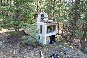 7868 Wallace Road - Photo 14