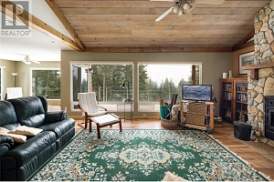 7868 Wallace Road - Photo 26