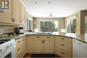 7868 Wallace Road - Photo 35