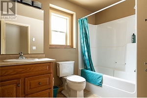 7868 Wallace Road - Photo 42