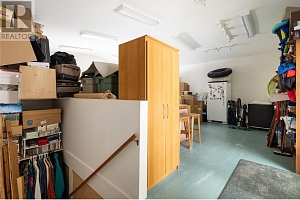 7868 Wallace Road - Photo 59