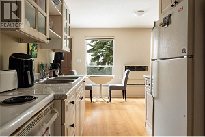 7868 Wallace Road - Photo 65