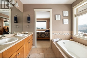 5380 Learmouth Road - Photo 37