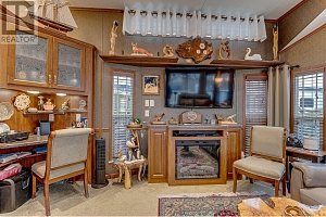 8000 Highland Road Unit# 42 - Photo 10