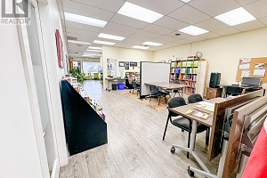 1635 Bertram Street - Photo 4