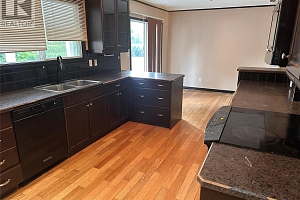 920 Pitcairn Court - Photo 13