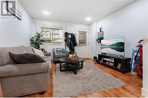 741 Clement Avenue - Photo 18