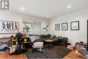 741 Clement Avenue - Photo 2