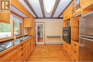 735 6 Highway - Photo 8