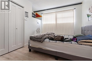 1611 Elm Street E - Photo 12