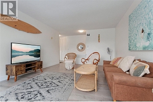 1611 Elm Street E - Photo 3