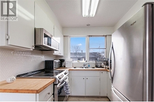 1611 Elm Street E - Photo 4