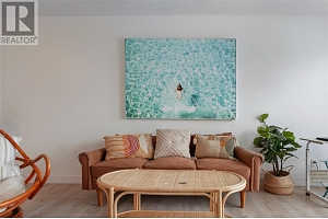 1611 Elm Street E - Photo 7