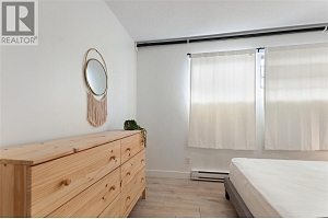 1611 Elm Street E - Photo 9