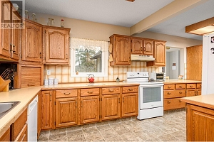 487 Mabel Lake Road - Photo 20
