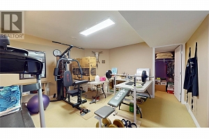 1505 Tanemura Crescent - Photo 34