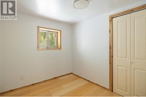 1538 Creighton Valley Road - Photo 11