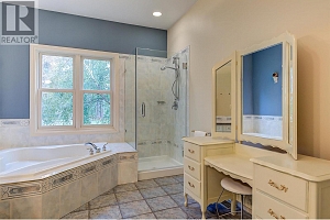 3605 Luxmoore Road - Photo 38