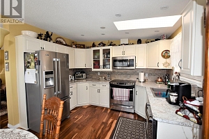 223 Cougar Street - Photo 10