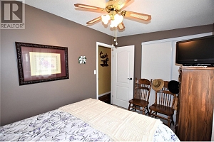 223 Cougar Street - Photo 21