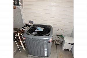 223 Cougar Street - Photo 30