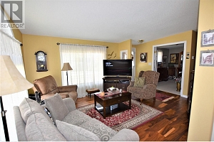 223 Cougar Street - Photo 6