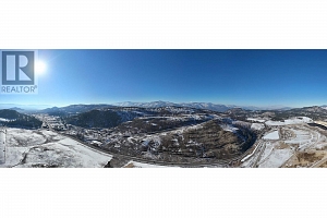 2040 Glenmore Road N - Photo 10