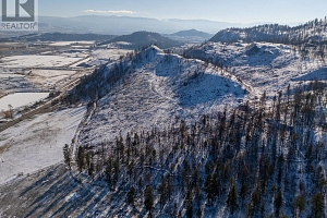 2040 Glenmore Road N - Photo 2