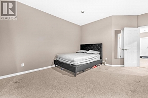 148 Southview Court - Photo 13