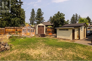 2571 Pineridge Place - Photo 25