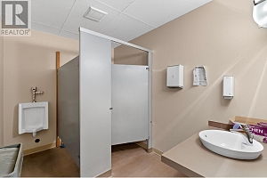 1461 St Paul Street Unit# 100/200 - Photo 23